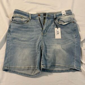 Judy Blue Jean Shorts Blue Mid-Length Casual